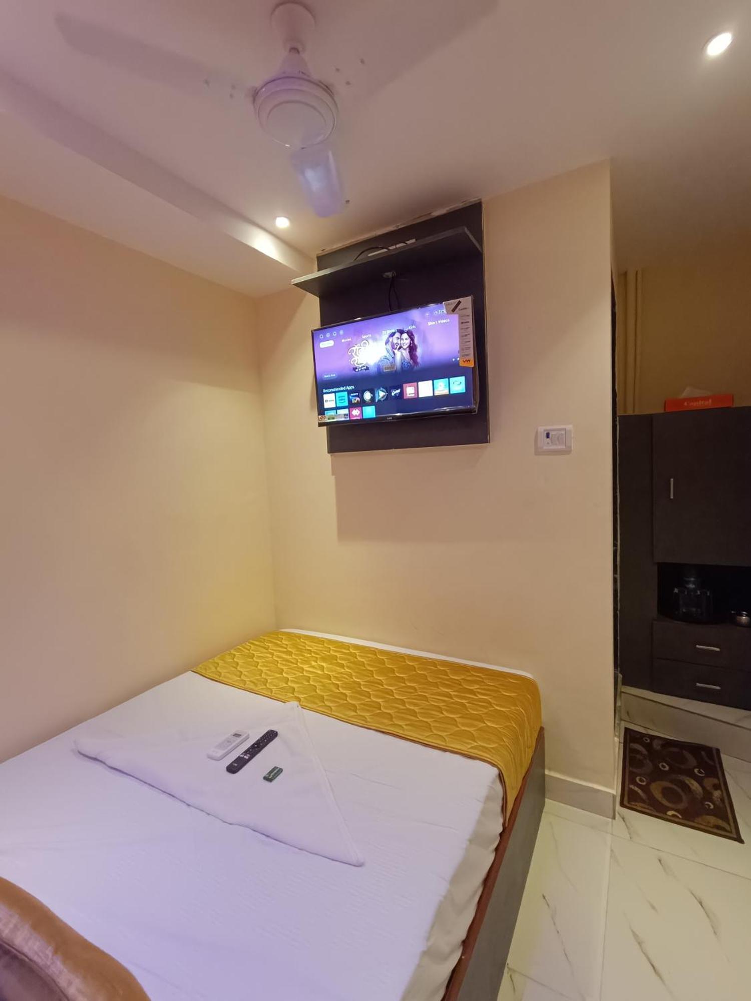 Hotel Powai Residency Mumbai Ngoại thất bức ảnh